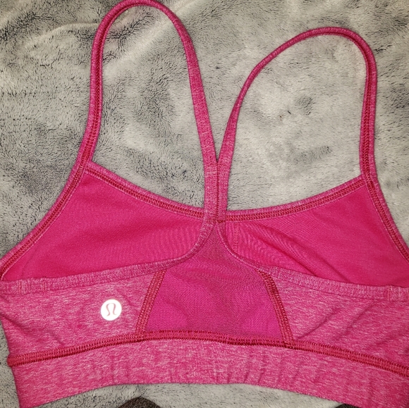●SOLD ON MERC●☆2 lulu bras☆ Size 2 VGUC - Picture 6 of 12